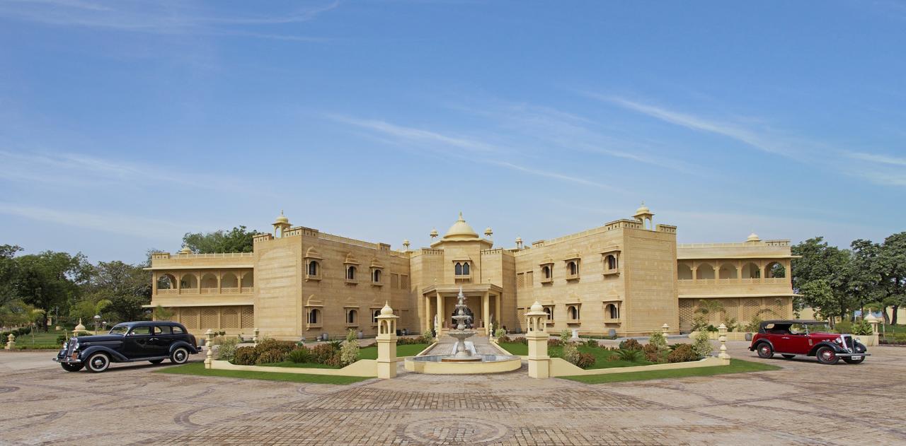 Syna Heritage Hotel Khajurāho Exterior foto