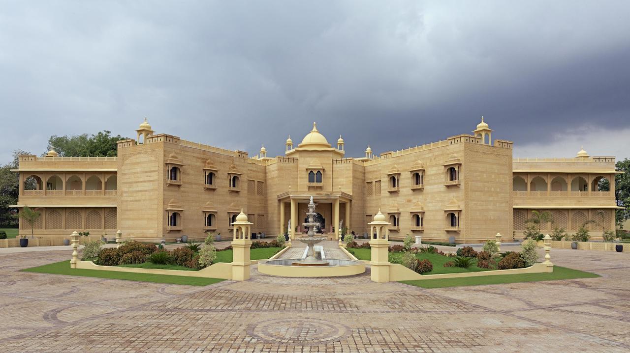 Syna Heritage Hotel Khajurāho Exterior foto